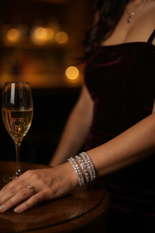 Round tennis bracelet
