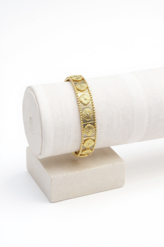 Four leaf Clover Bangle
