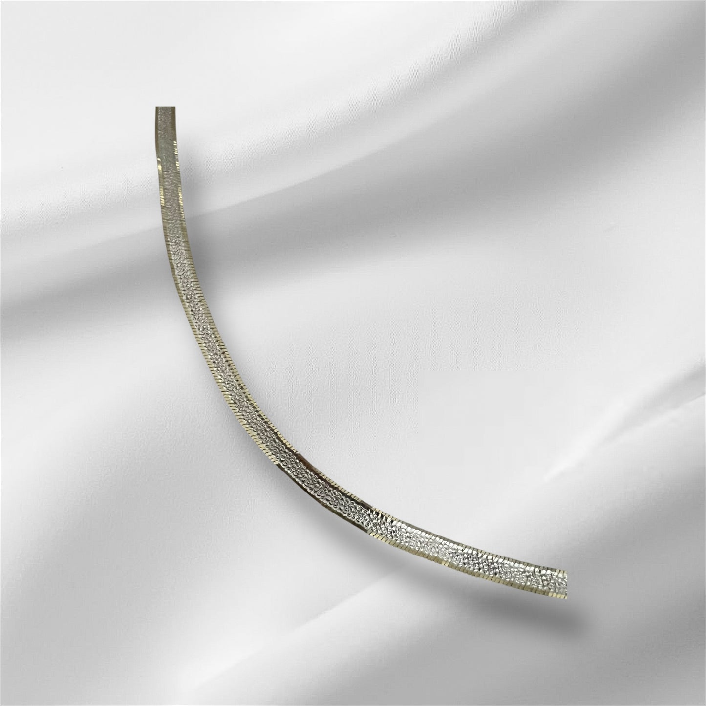 Reversible herringbone chain